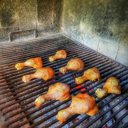 Casa Cu Flori ゲストハウス ドウア・マ