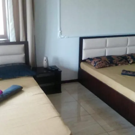 Casa Cu Flori 3* ドウア・マ